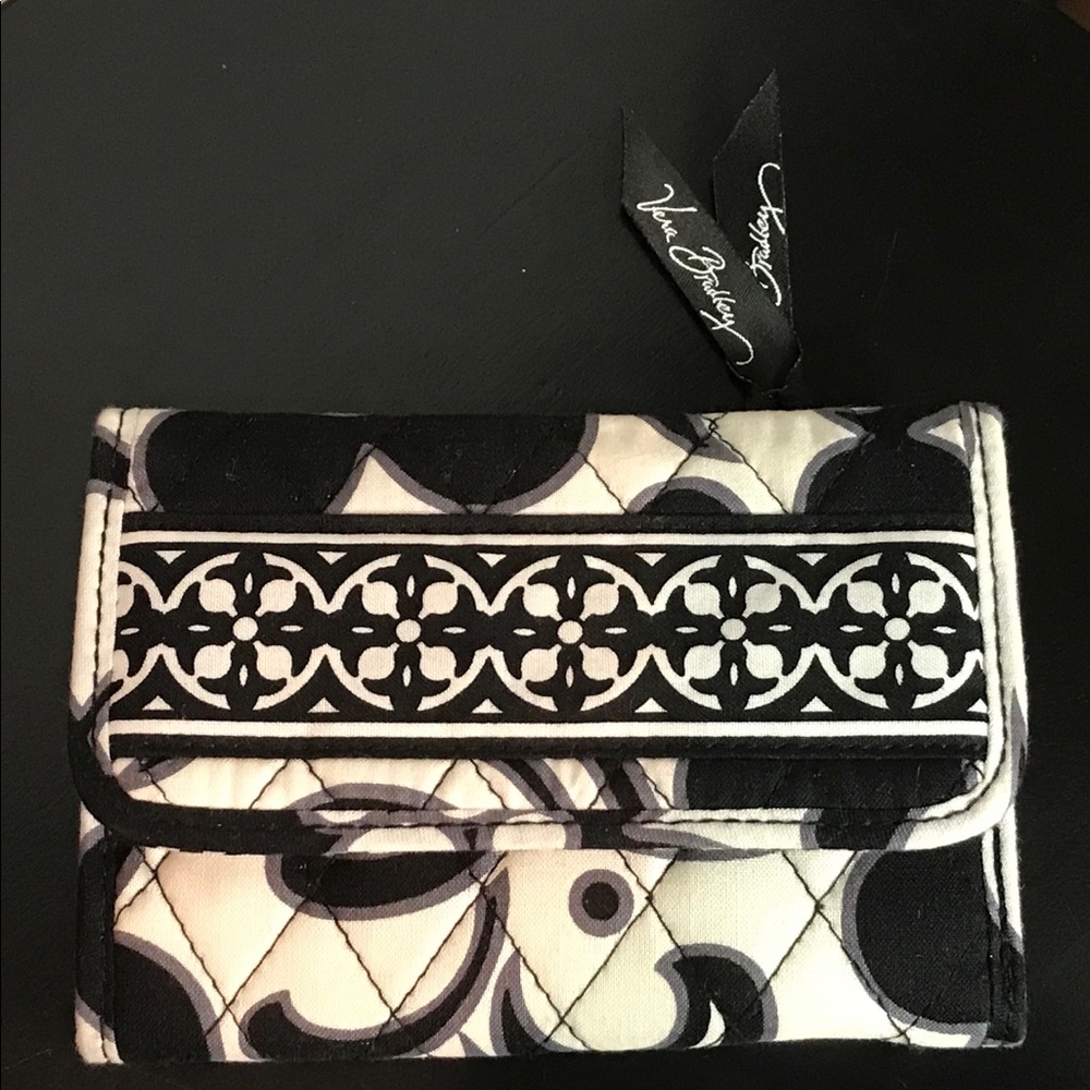 Vera Bradley trifold wallet